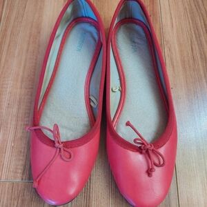 Red flats from Shoopen Korea